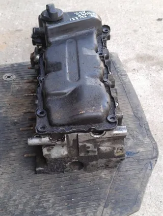 AGZ Головка блока цилиндров Volkswagen Golf 4 2.3л Арт 118624702, вид 7