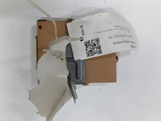8911147050 Блок комфорта Toyota Prius 2 Арт 118624718, вид 4