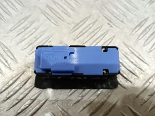 9275119 Кнопка открытия багажника BMW 1 F40 Арт 68581, вид 3
