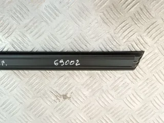  Молдинг стекла двери передней правой внутренний BMW 1 F40 Арт 69002, вид 5