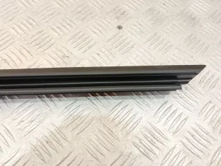  Молдинг стекла двери передней правой внутренний BMW 1 F40 Арт 69002, вид 7