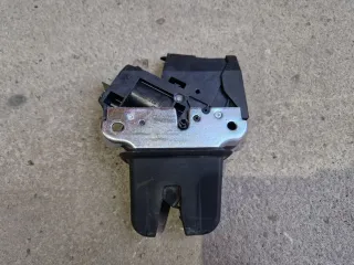 4F5827505D Замок крышки багажника Seat Exeo Арт 119721291, вид 2