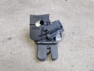 4F5827505D Замок крышки багажника Seat Exeo Арт 119721291, вид 1