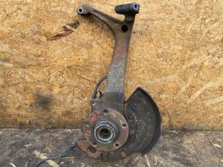 Ступица передняя правая Volkswagen Passat B5 Арт 119759087, вид 1