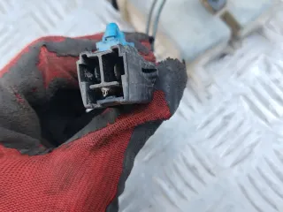 Бачок тормозной жидкости Mazda 323 BA Арт 119759513, вид 4