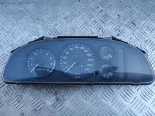  Щиток приборов (приборная панель) Mazda 323 BA Арт 119759548, вид 1