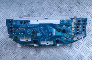  Щиток приборов (приборная панель) Mazda 323 BA Арт 119759548, вид 2