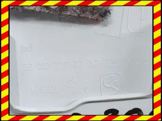 9800073777 Обшивка стойки задней правой (накладка) Peugeot 308 2 restailing Арт 119759596, вид 2