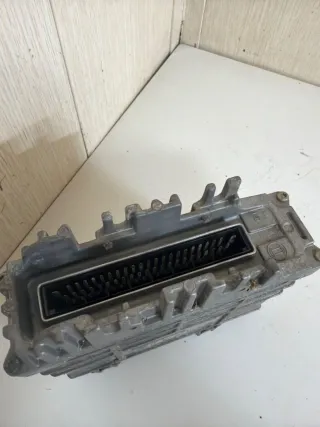 0261203184,0261203185,8A0907311H Блок управления двигателем Volkswagen Golf 3 Арт 119759955, вид 4