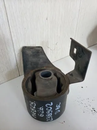  Подушка двигателя Mazda 626 GF Арт 119760243, вид 3