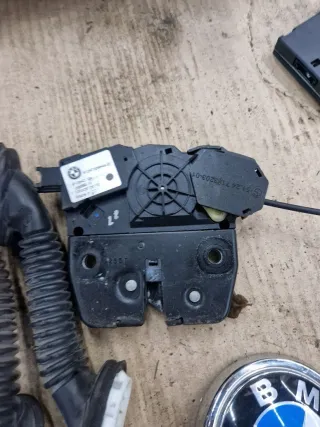  Замок багажника BMW X5 E70 Арт 107856, вид 1