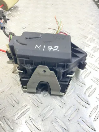  Замок крышки багажника Mercedes ML W164 Арт M172, вид 4