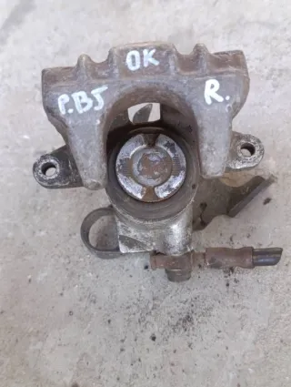 Суппорт тормозной задний правый Volkswagen Passat B5 Арт 119853581, вид 5