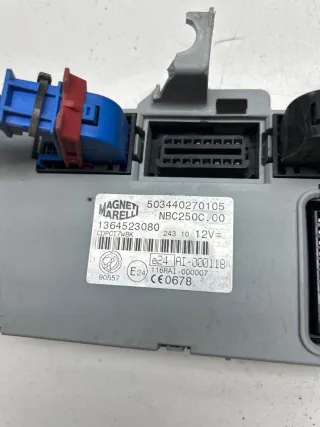 1361296080,1364523080 Блок предохранителей Citroen Jumper 2 Арт 20580, вид 2