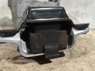 3C0199555 Подушка двигателя Volkswagen Passat B6 1.4л Арт 119904972, вид 5