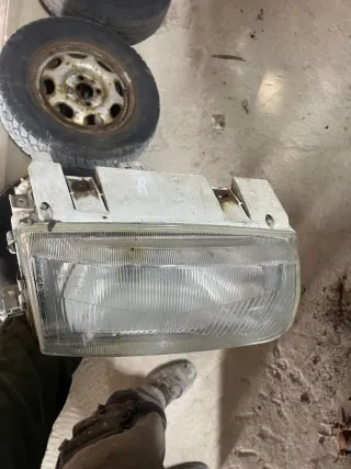  Фара передняя правая Volkswagen Polo 3 Арт 120469801, вид 1
