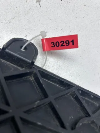 9836418080 Кронштейн крепления бампера заднего Peugeot 308 3 Арт 30291, вид 3