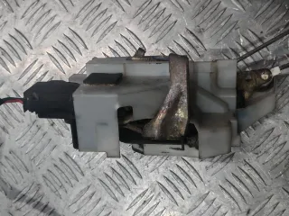  Замок двери Mazda 323 BA Арт 120479379, вид 2