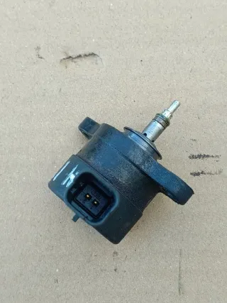 0281002493 Регулятор давления топлива Citroen C5 1 2.2л HDI  Арт 125201941, вид 4