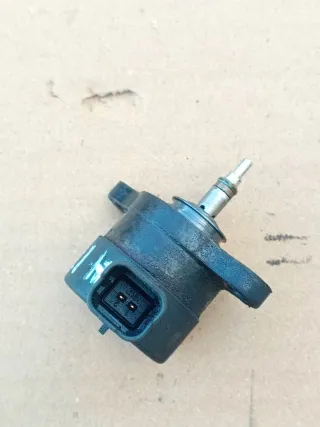 0281002493 Регулятор давления топлива Citroen C5 1 2.2л HDI  Арт 125201941, вид 3
