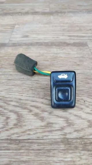  Кнопка открытия багажника Hyundai Lantra 1 Арт 39934325, вид 2