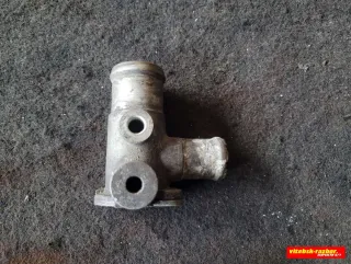 026121133 Фланец (тройник) системы охлаждения Audi 80 B3 Арт 40103646, вид 1